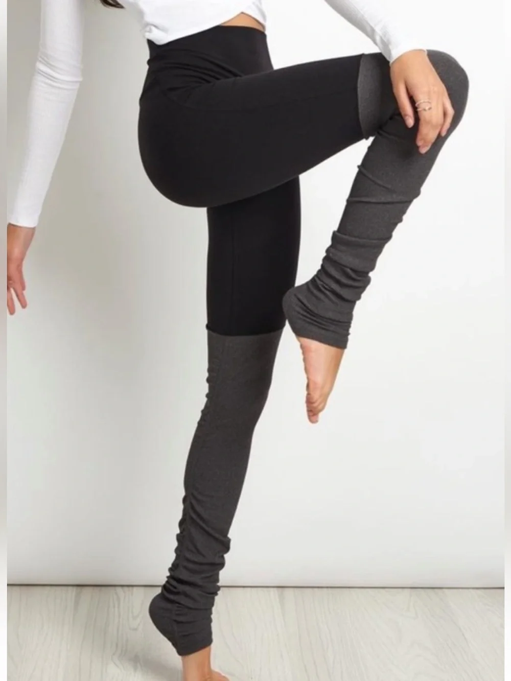 Alo High Waisted Alosoft Goddess Legging Size S